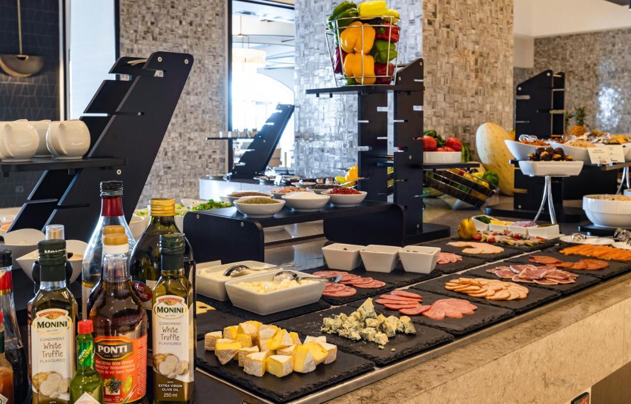 Hilton Samarkand Regency Екстер'єр фото